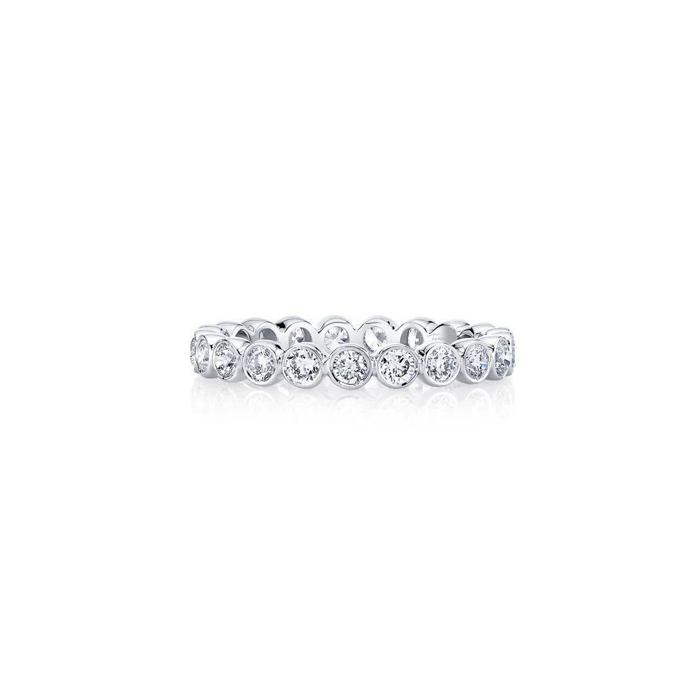 Lumen Eternity Band – Bezel-Set – Single Row