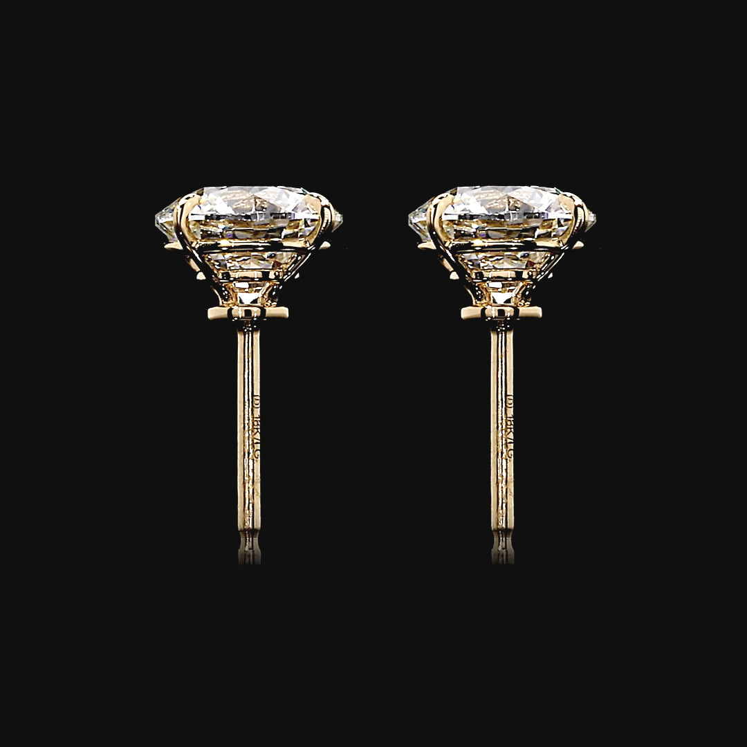 Étoile Round Brilliant Lab Diamond Stud Earrings in 18K Yellow Gold