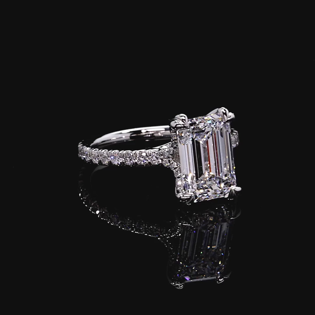 Vivienne Pavé Solitaire Engagement Ring – Emerald Cut – Single Row Pavé Band