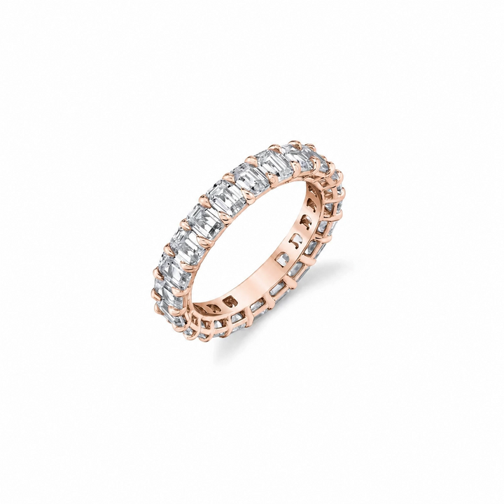 Cassis Eternity Band – Emerald Cut – Shared-Prong